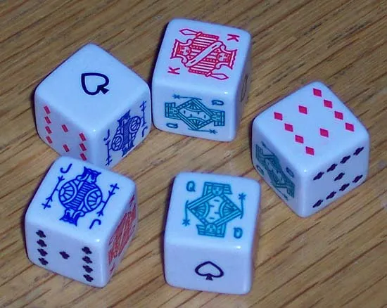 How to Play Dice Poker With Friends